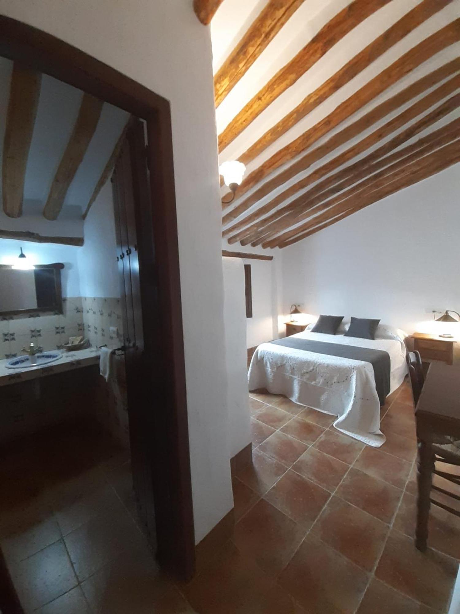 La Posada Amena Carcabuey Phòng bức ảnh